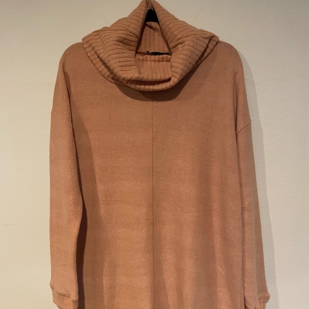 CLOSING SALE! Lulus Sweater